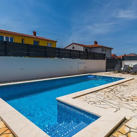 Sunce Villa